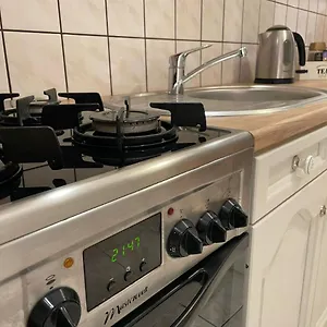 apartament-czteroosobowy-z-tarasem.warsawhotelspoland.com/