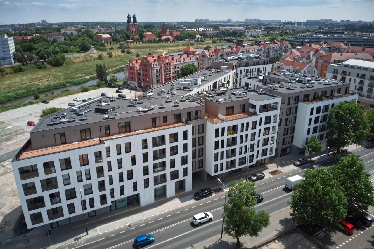 Essence Apartments Sapphire Poznan Poland